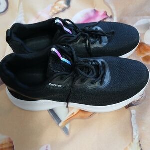 Women's Black Sneakers